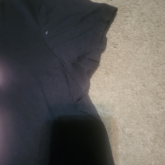 Victoria Secret t-shirt - Picture 3 of 5